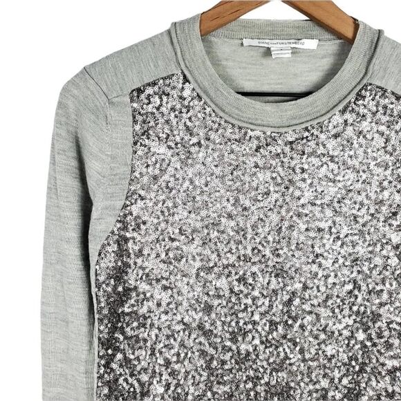 Diane Von Furstenberg- Pullover Sweater Wool and Silk Silver Sequins, Size P= XS - Picture 4 of 10